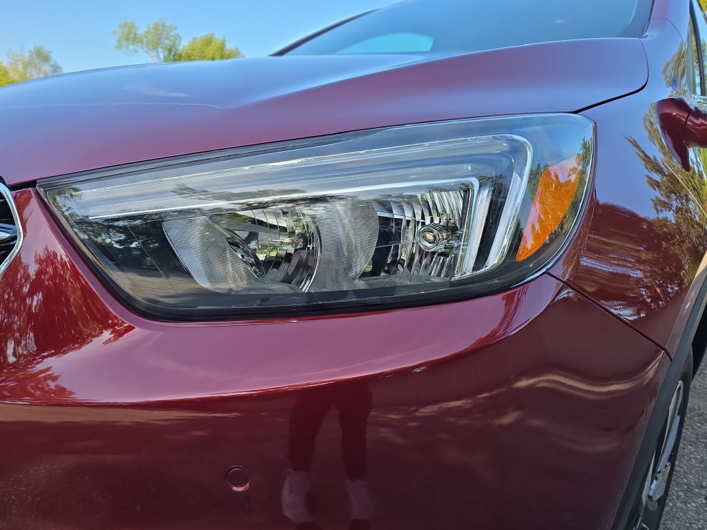 Used 2022 Buick Encore Preferred w/ Safety Package II AWD/4WD image 32