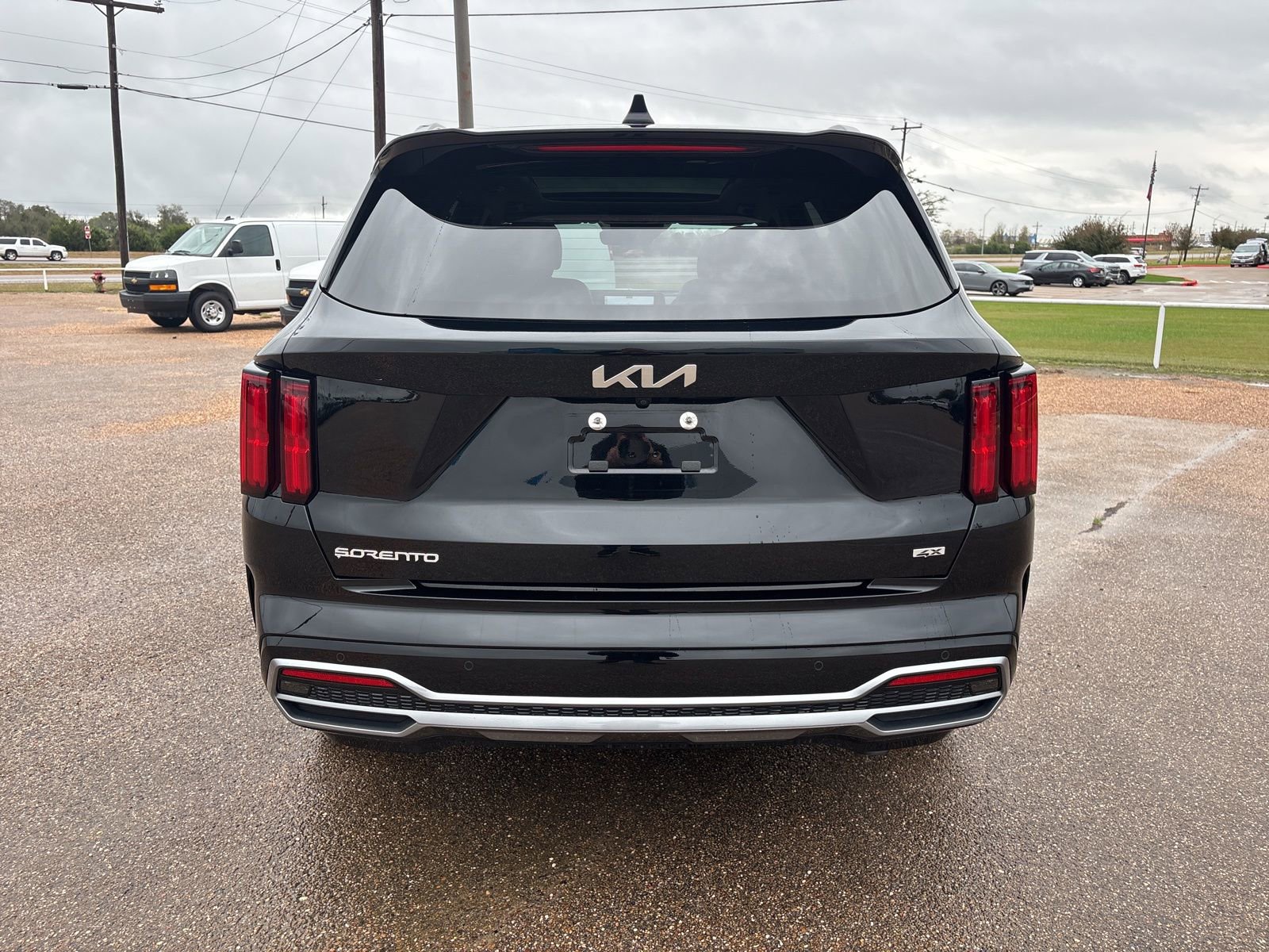 Used 2023 Kia Sorento X-Line EX image 4