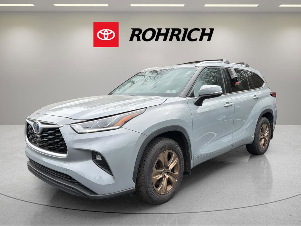 Used 2022 Toyota Highlander Bronze Edition