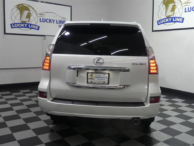 Used 2018 Lexus GX 460 Premium w/ Premium Package image 8