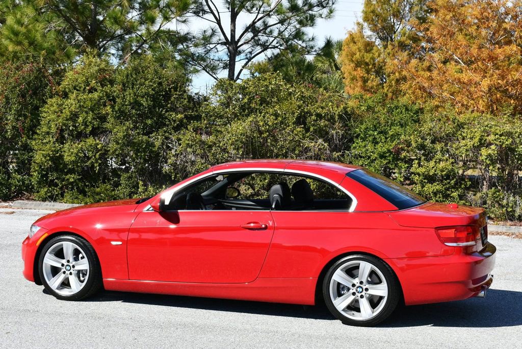 Used 2008 BMW 335i Convertible image 4