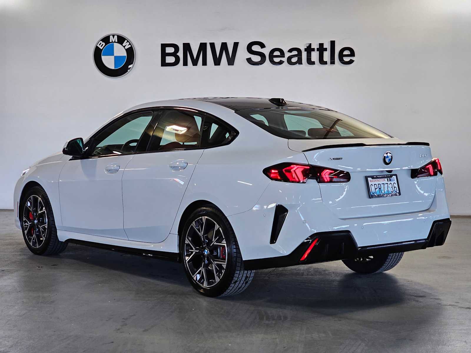 Used 2025 BMW 228i xDrive w/ Premium Package AWD/4WD image 4