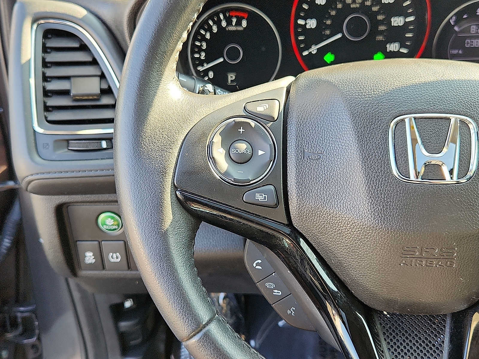 Used 2018 Honda HR-V EX-L image 20