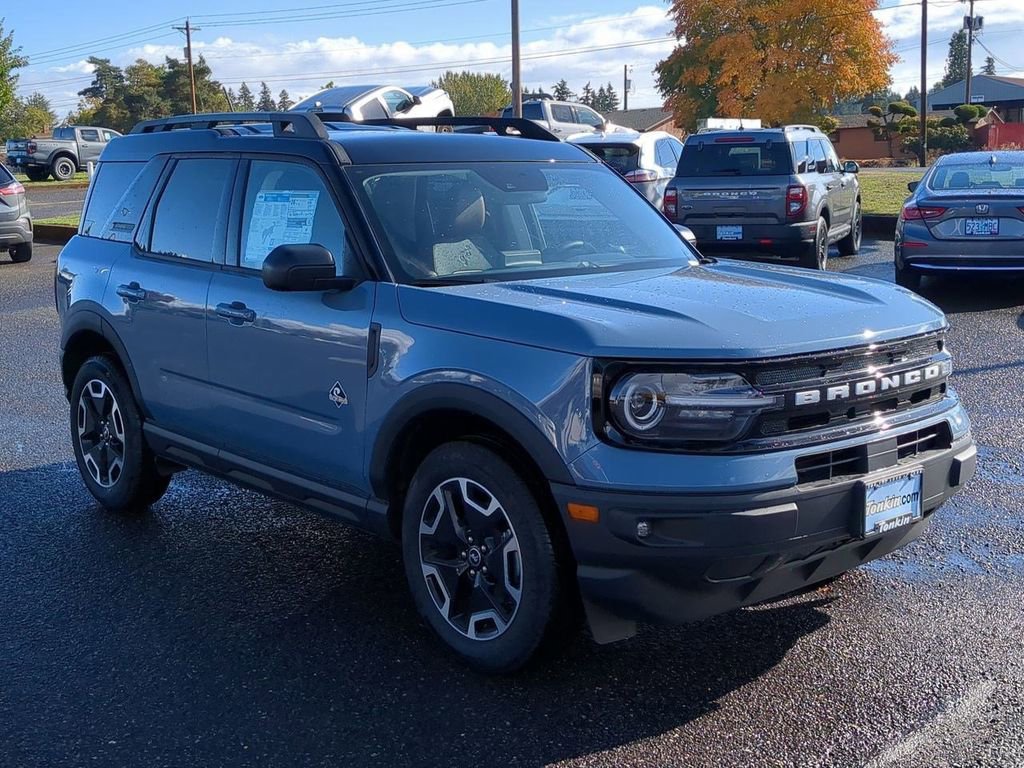 Used 2024 Ford Bronco Sport Outer Banks w/ Tech Package AWD/4WD image 7