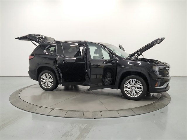 Used 2024 GMC Acadia Elevation image 17