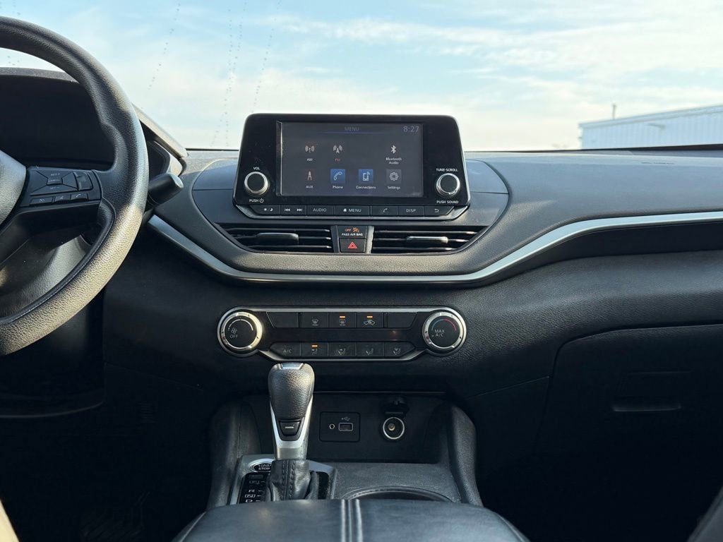 Used 2024 Nissan Altima 2.5 S image 23