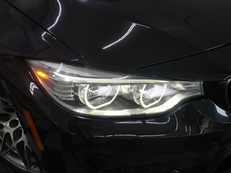 Used 2017 BMW M4 Convertible RWD image 15