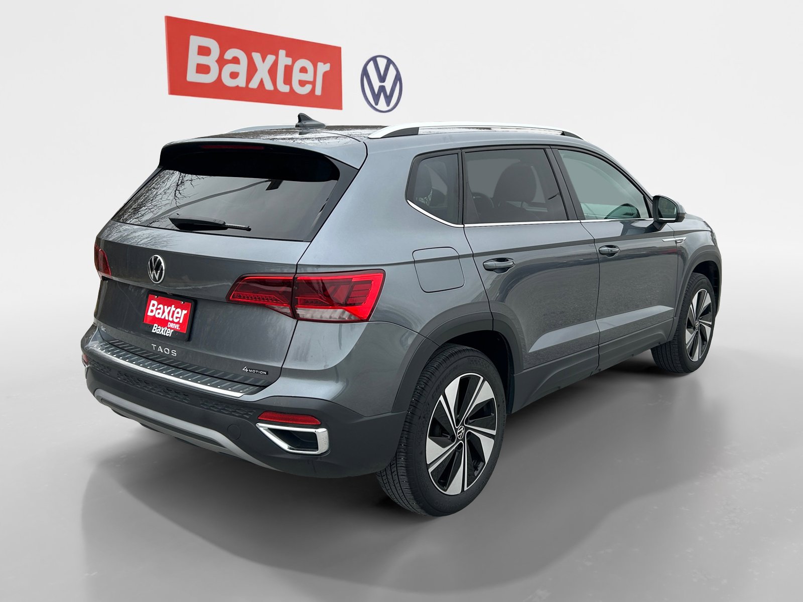 Used 2024 Volkswagen Taos SE image 14