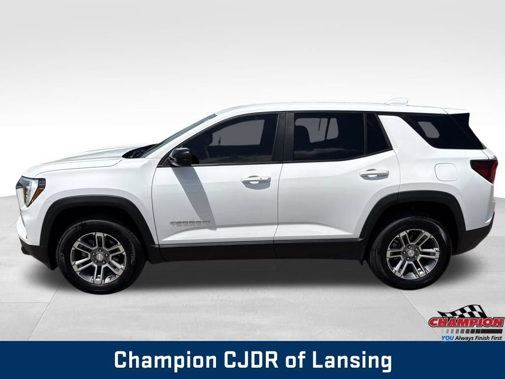 Used 2025 GMC Terrain Elevation AWD/4WD image 4