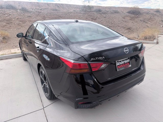 Used 2025 Nissan Altima 2.5 SR FWD image 6