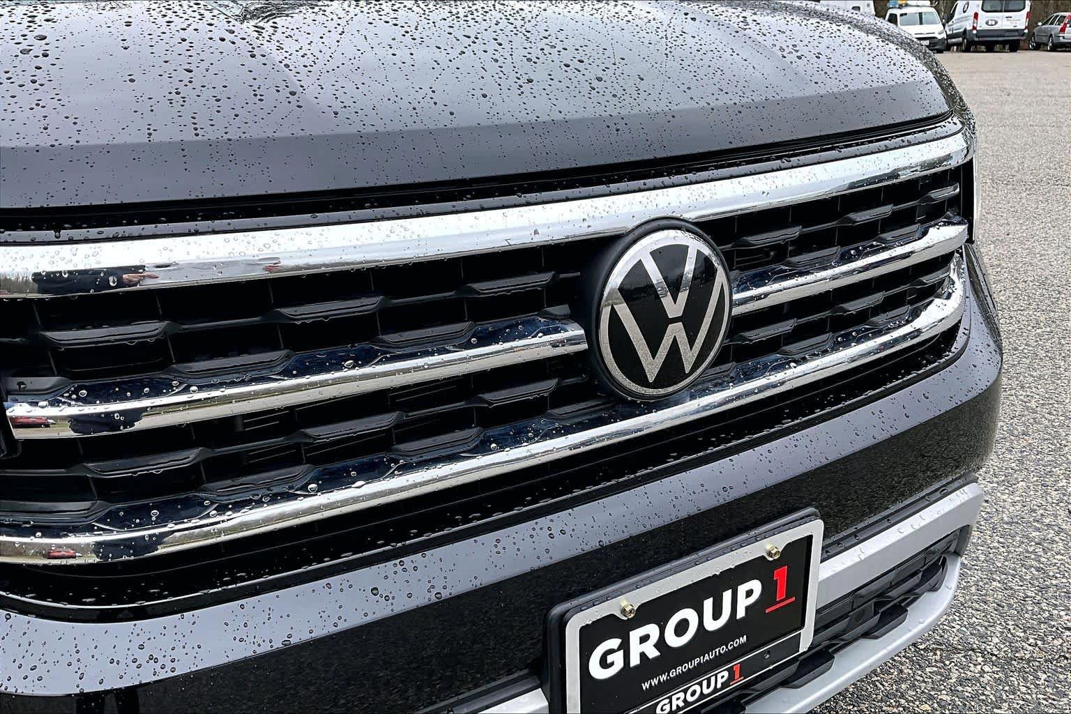 Used 2023 Volkswagen Atlas SEL AWD/4WD image 32