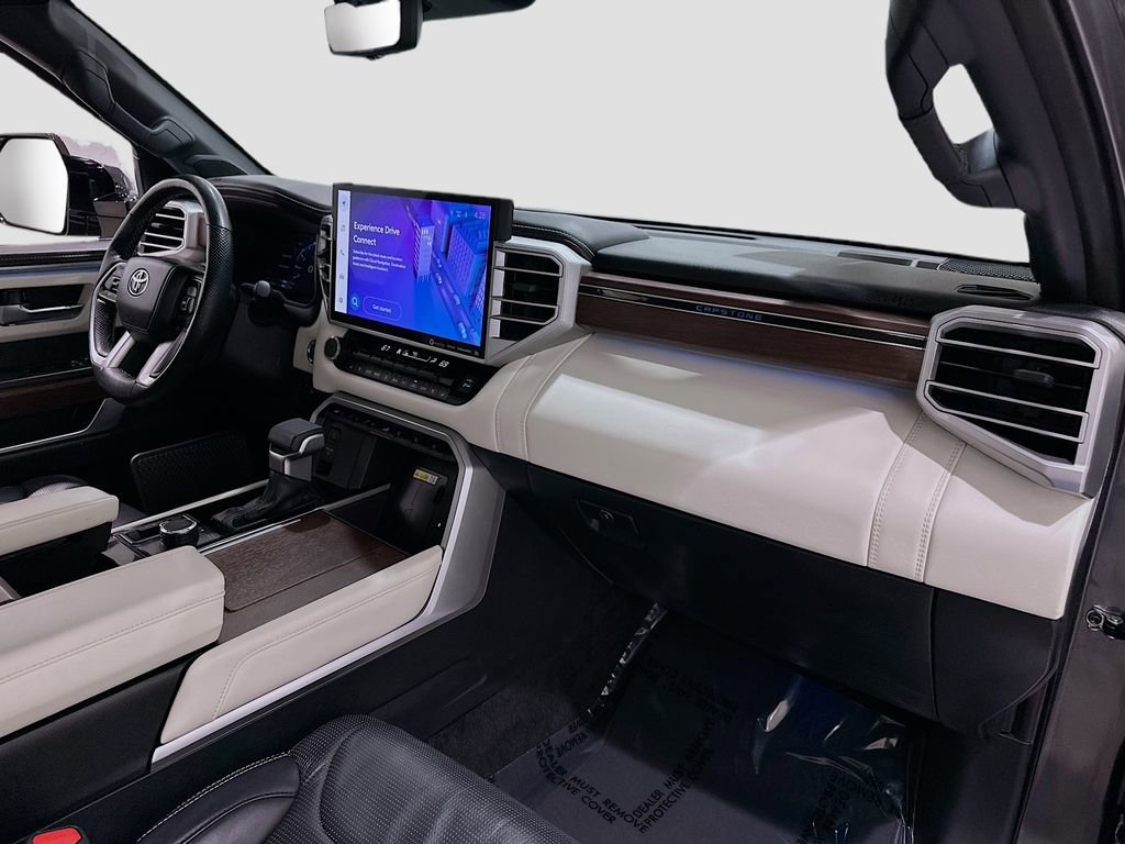 Used 2023 Toyota Sequoia Capstone image 32