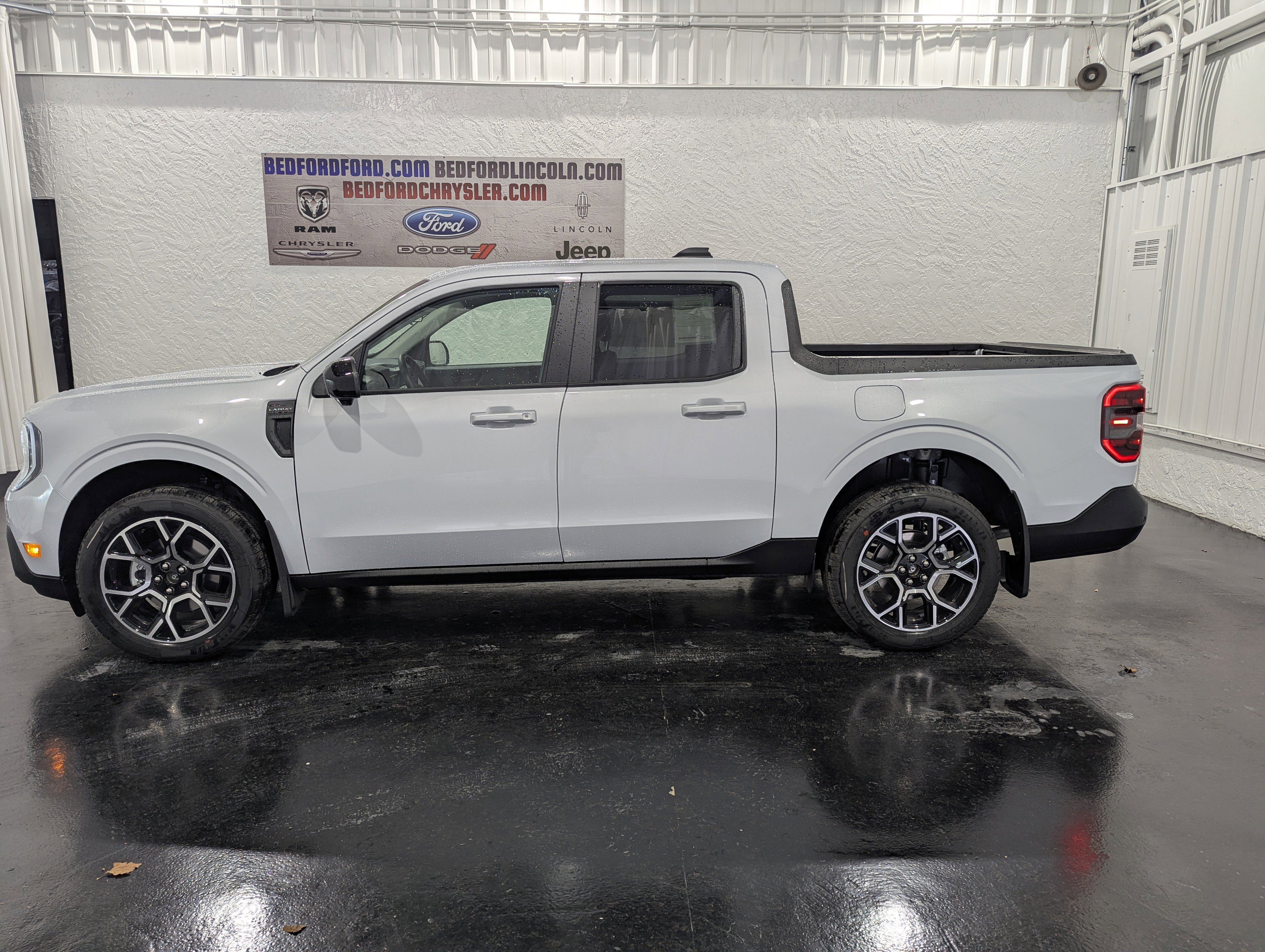 New 2026 Ford Maverick Lariat image 2