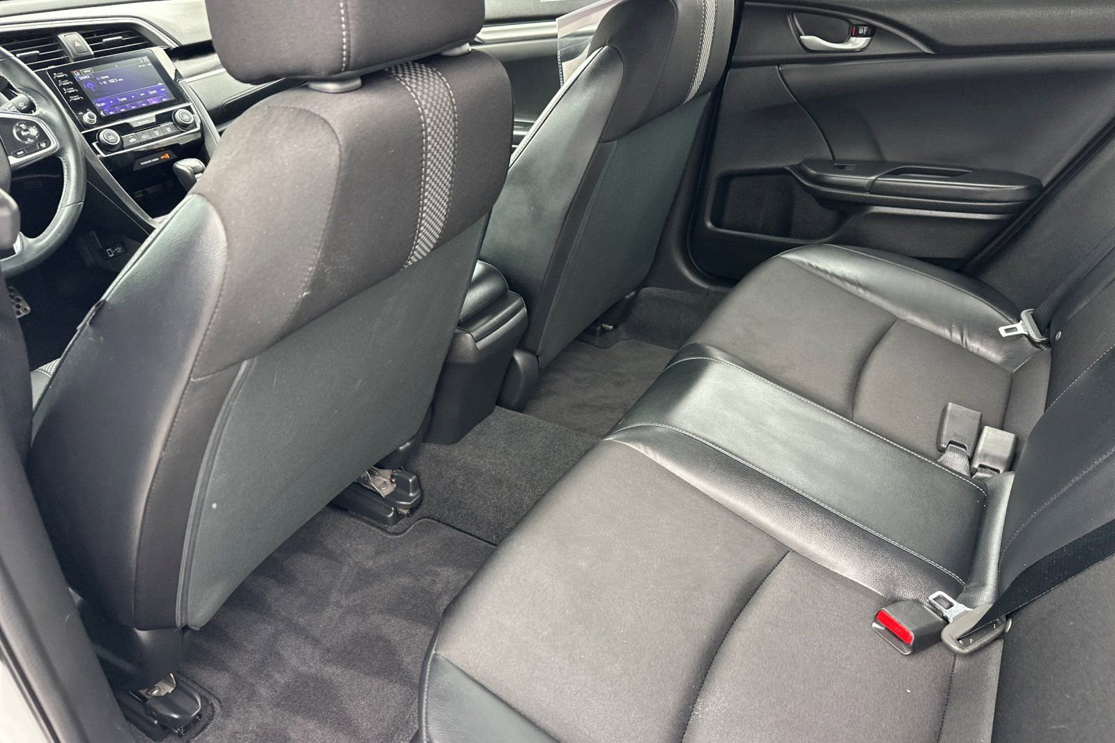 Used 2020 Honda Civic Sport image 12
