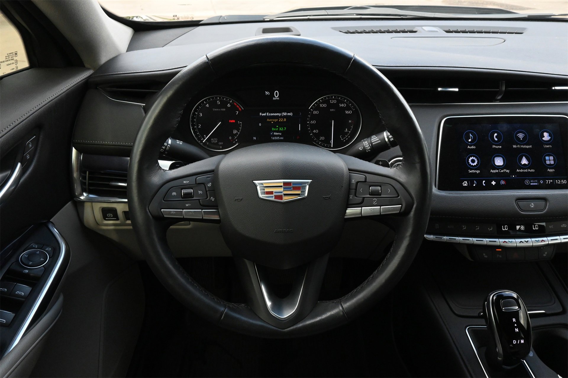 Certified 2023 Cadillac XT4 Luxury w/ Cold Weather Package image 10