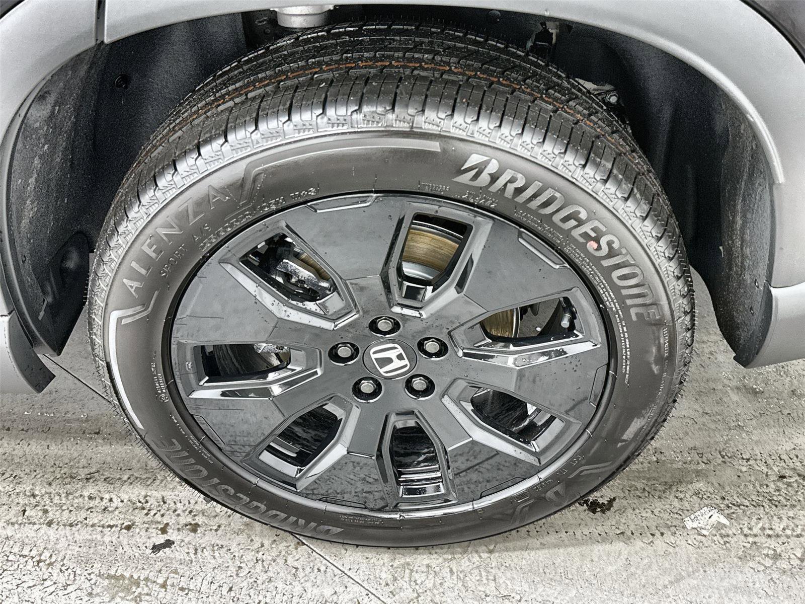 New 2026 Honda Pilot Black Edition image 10