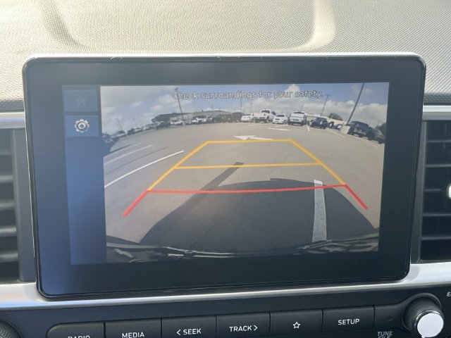 New 2026 Hyundai Venue SEL FWD image 25