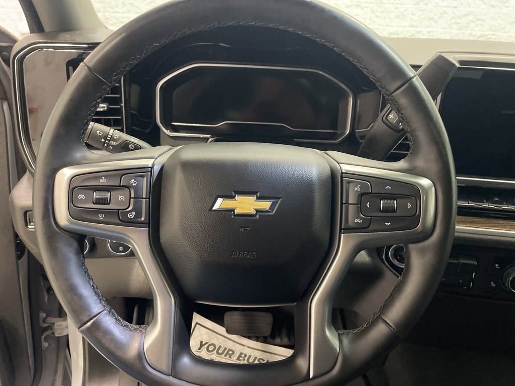 Used 2024 Chevrolet Silverado 1500 LT image 29
