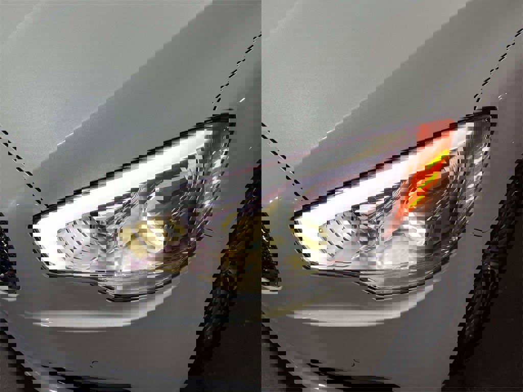 Used 2016 Kia K900 Luxury image 8