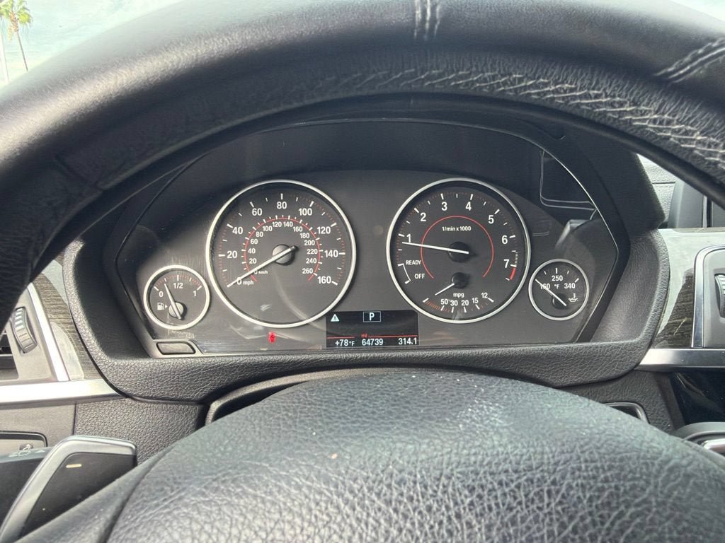 Used 2018 BMW 330i xDrive Sedan AWD/4WD image 12