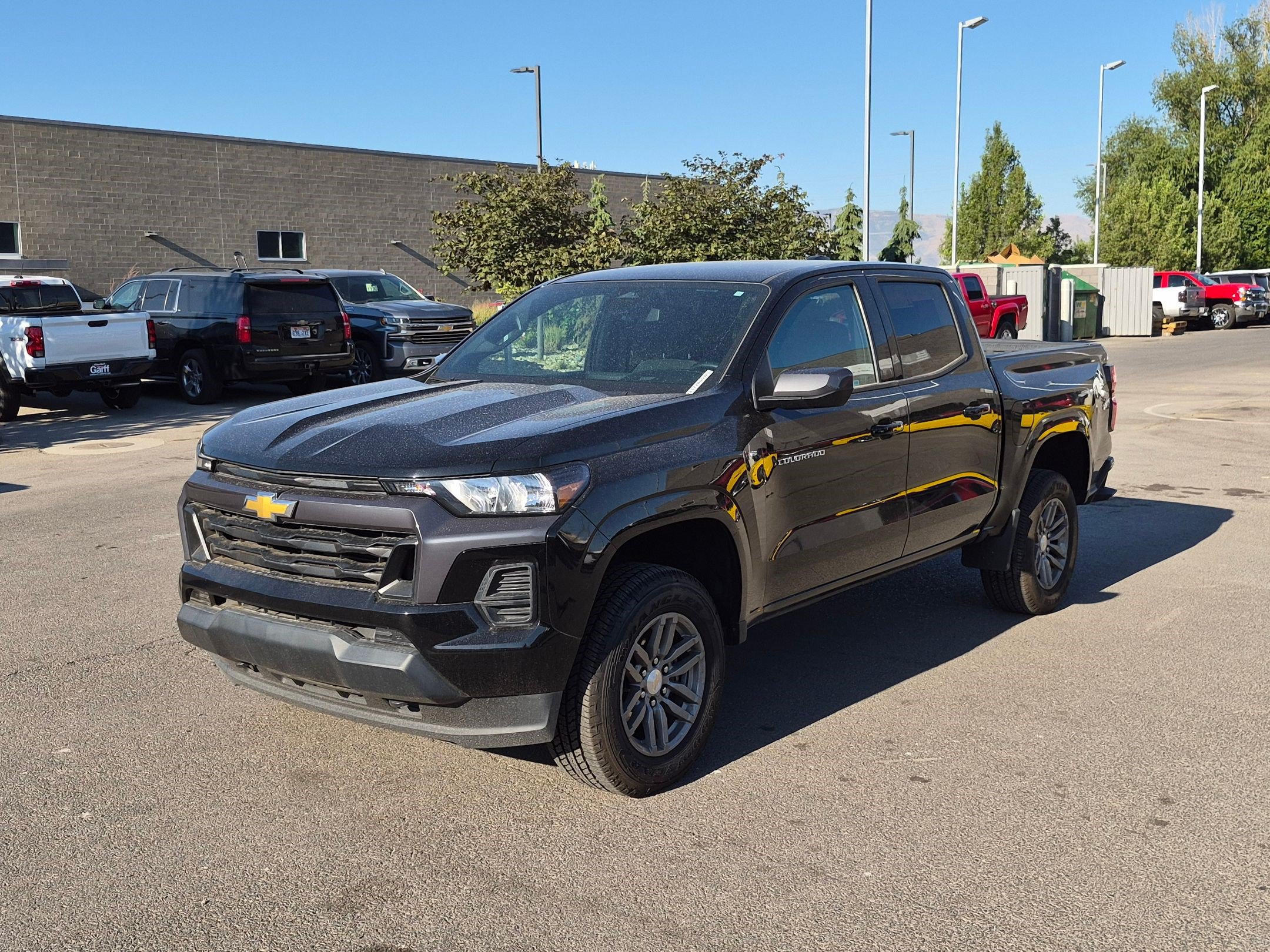 Used 2023 Chevrolet Colorado LT AWD/4WD image 8