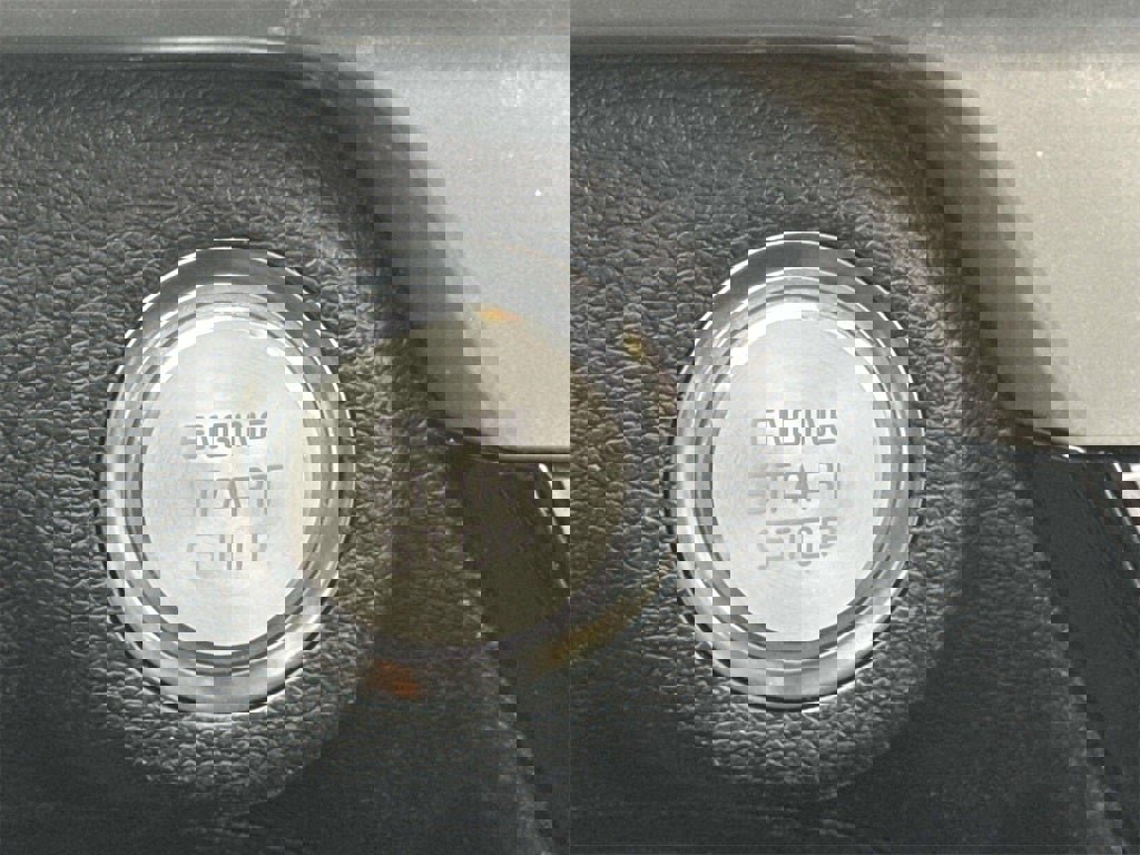 Used 2023 Kia Telluride LX image 25