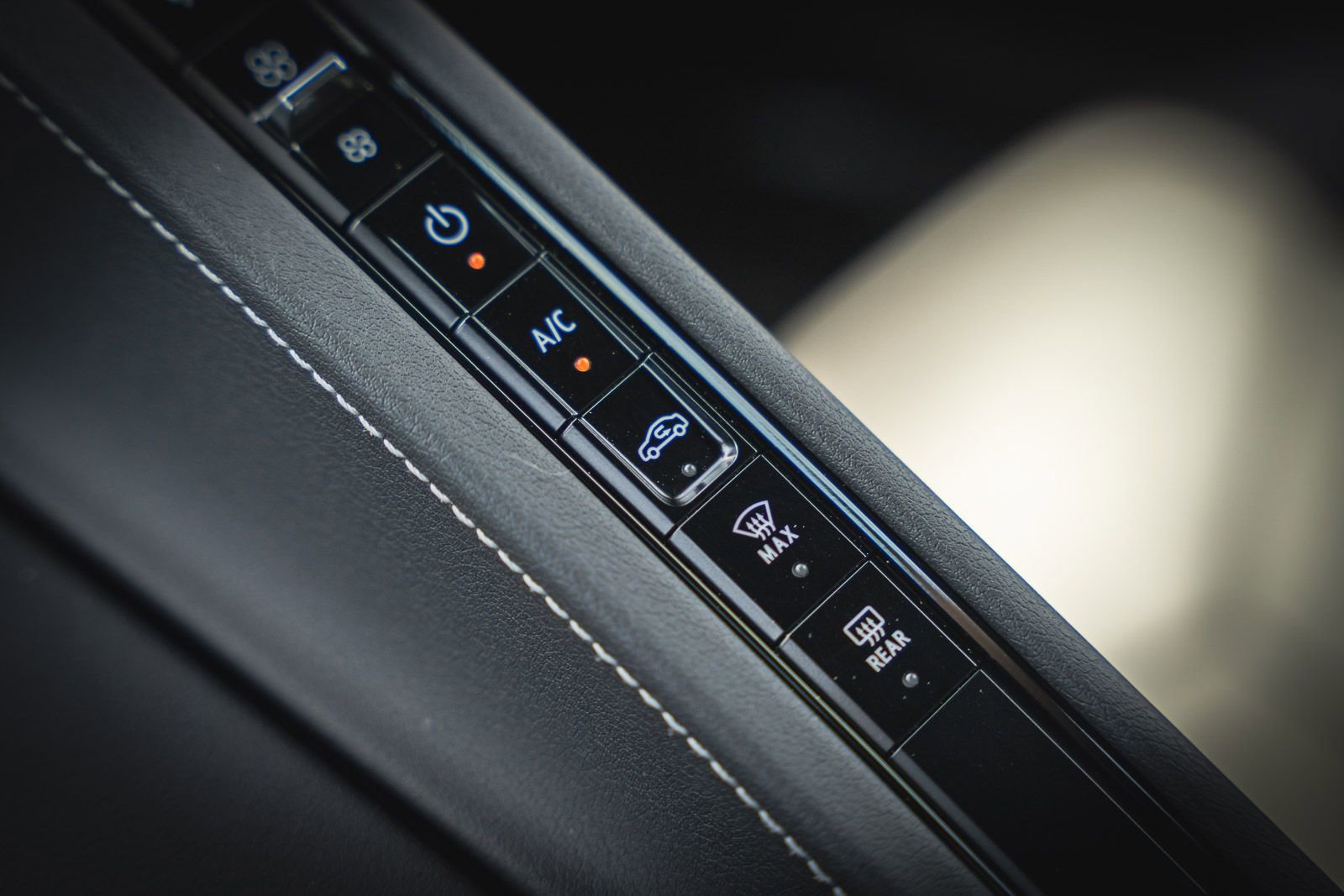 Used 2025 Chevrolet Corvette Stingray Coupe w/ 1LT image 43