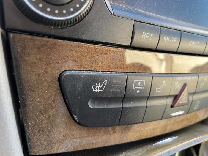 Used 2008 Mercedes-Benz E 350 Sedan image 35