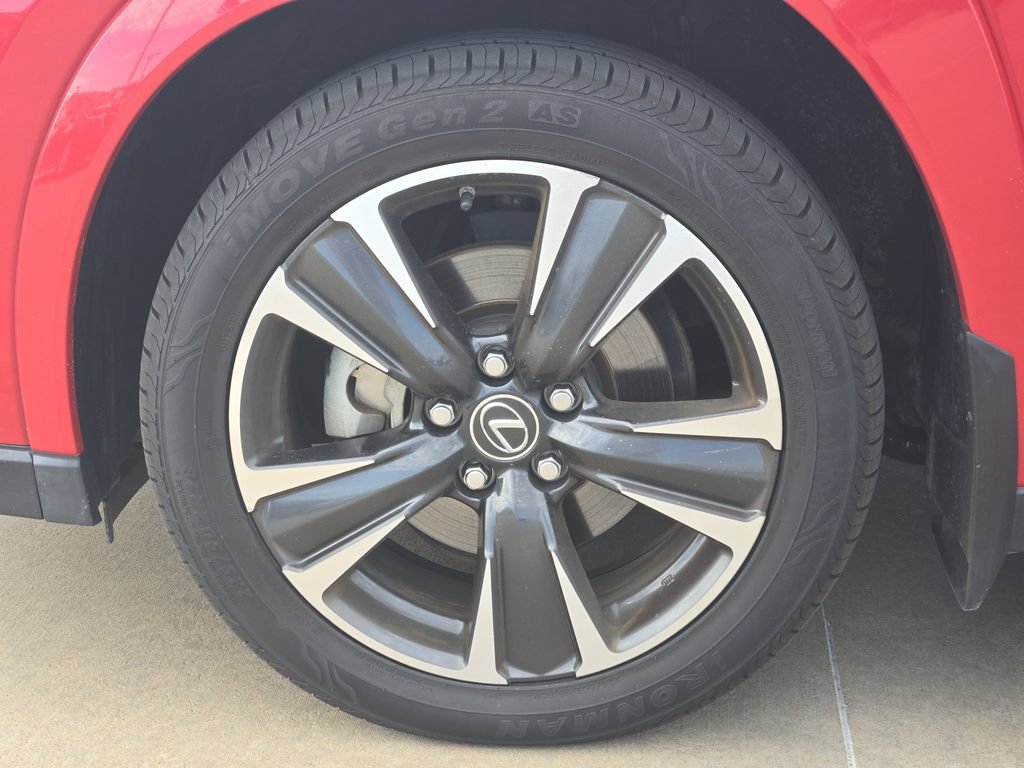 Used 2023 Lexus UX 250h FWD w/ Accessory Package (Z2) image 13