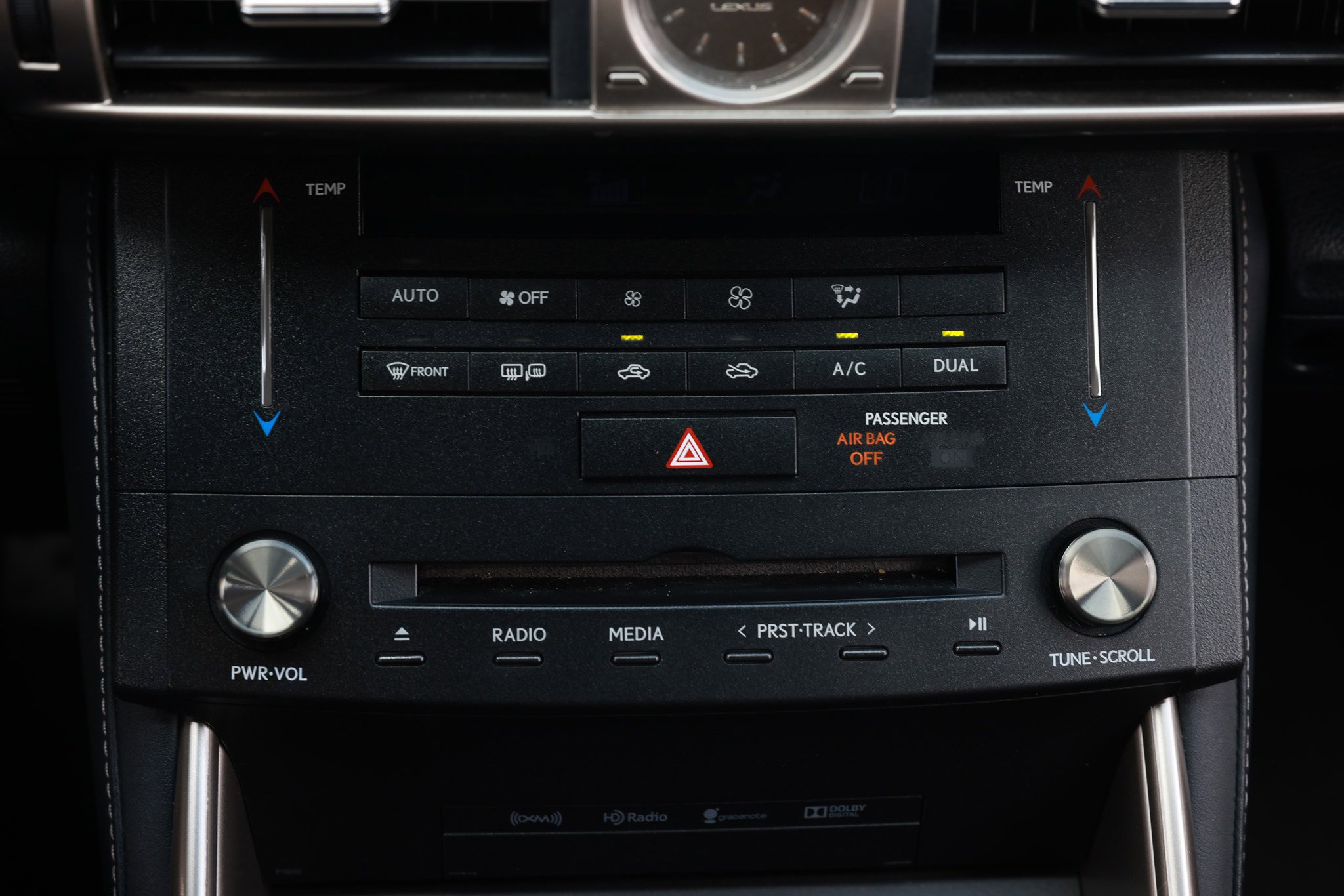 Used 2016 Lexus IS 350 RWD image 36