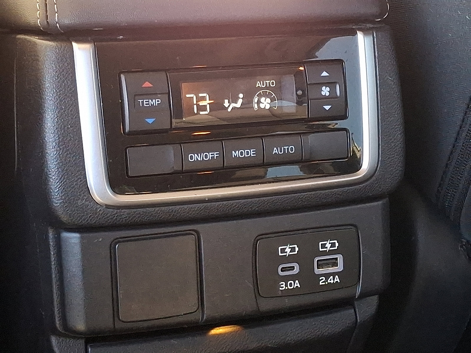 Certified 2023 Subaru Ascent Premium w/ Convenience Package image 12