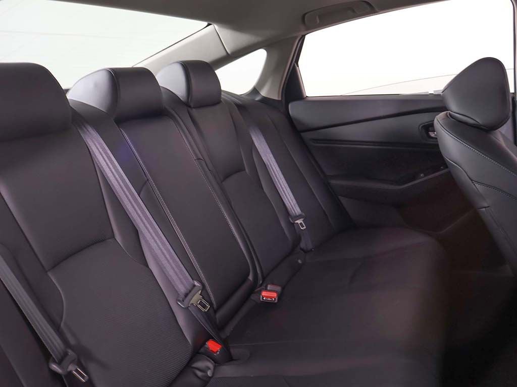 Used 2024 Honda Accord Touring image 29