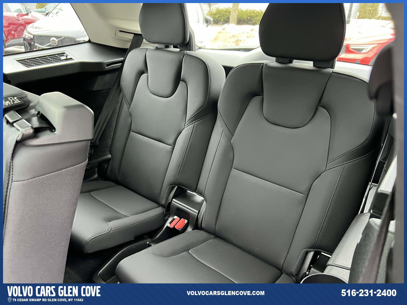 Used 2026 Volvo XC90 B5 Plus w/ Protection Package image 11