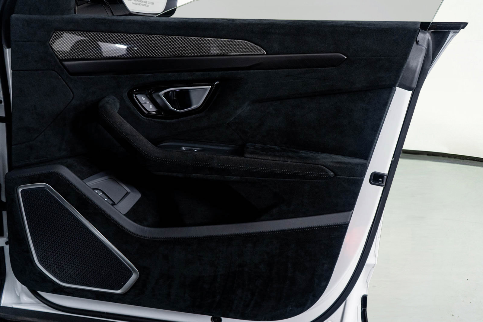 Used 2023 Lamborghini Urus Performante image 47