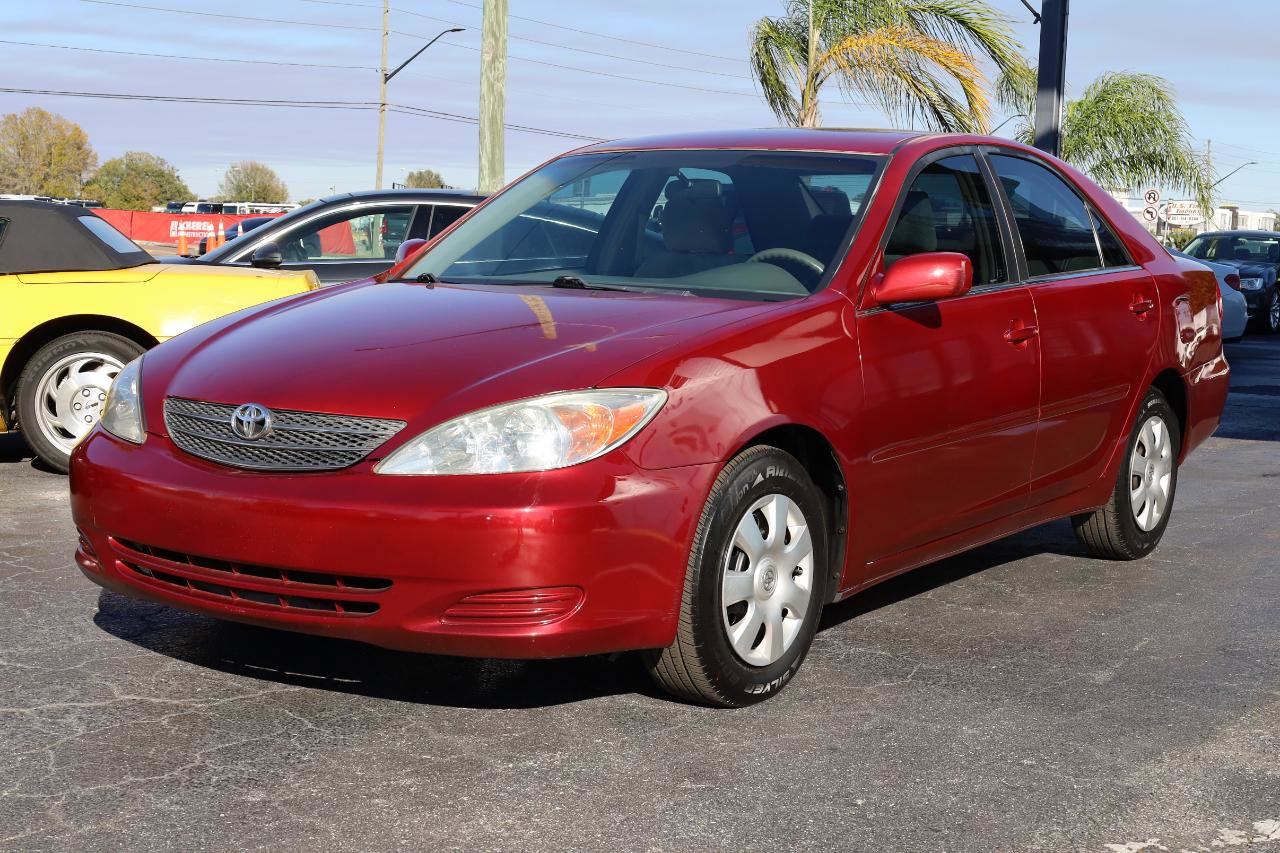 Used 2003 Toyota Camry LE image 2