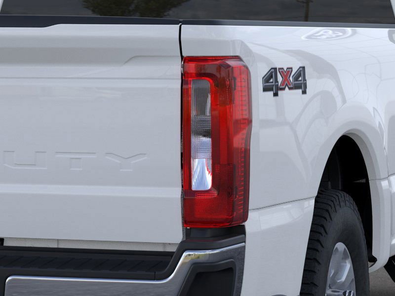 New 2025 Ford F250 XLT image 21