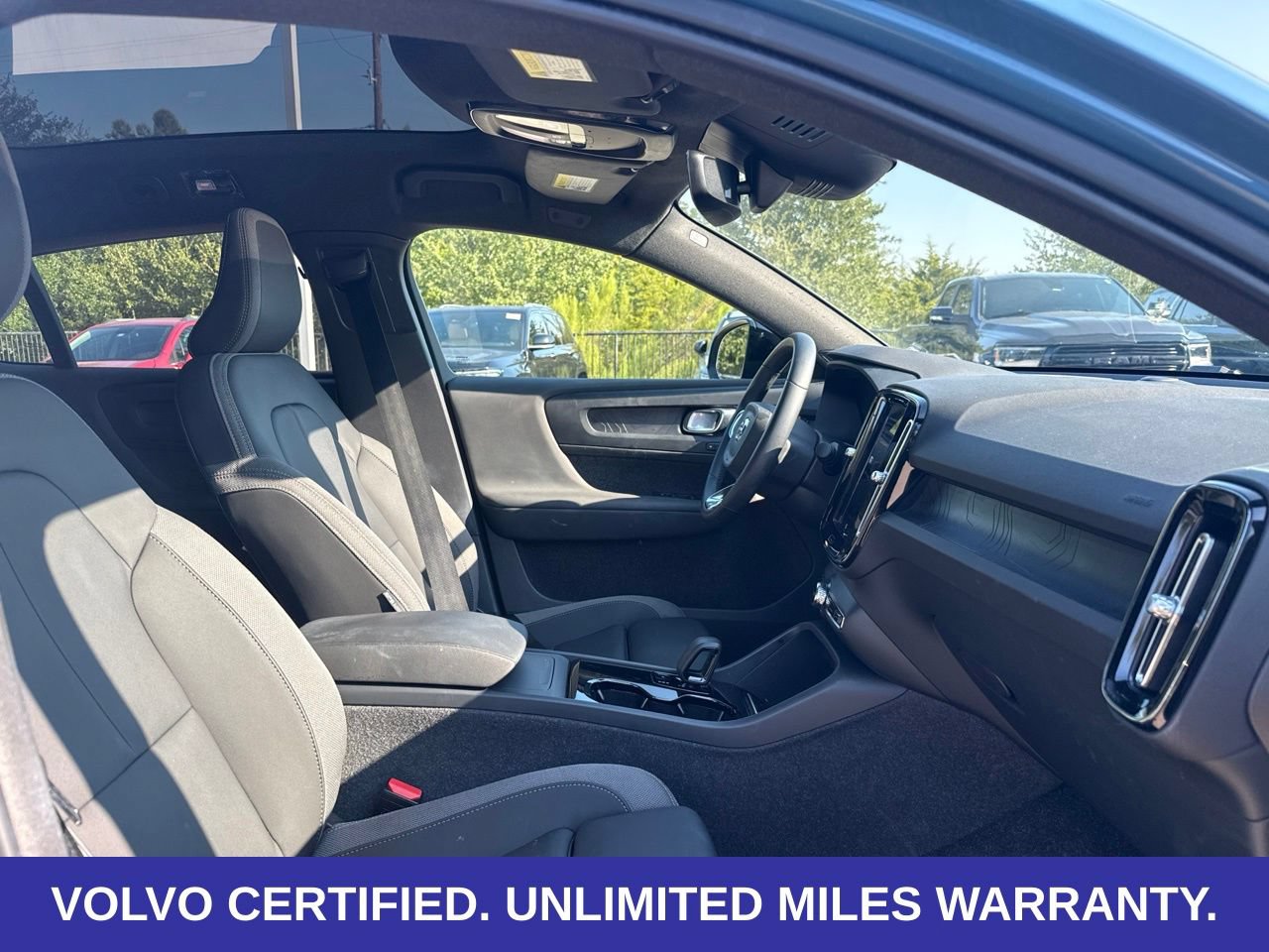 Certified 2023 Volvo C40 Recharge Core AWD/4WD image 13