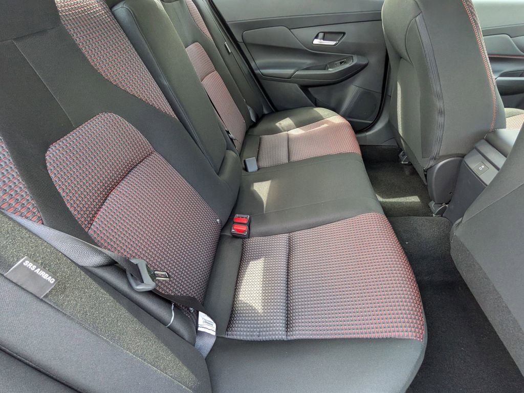 New 2026 Nissan Sentra SR FWD image 21