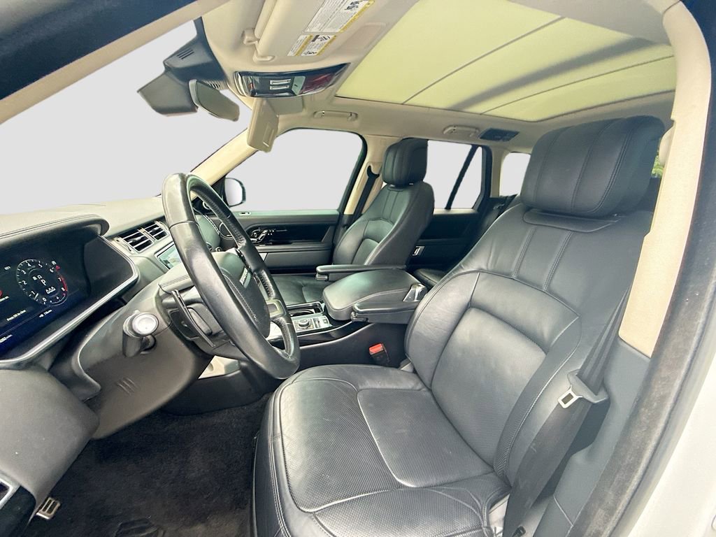 Used 2022 Land Rover Range Rover Westminster Edition image 23