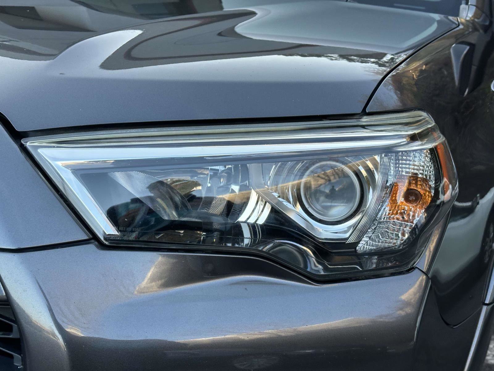 Used 2014 Toyota 4Runner Limited image 9