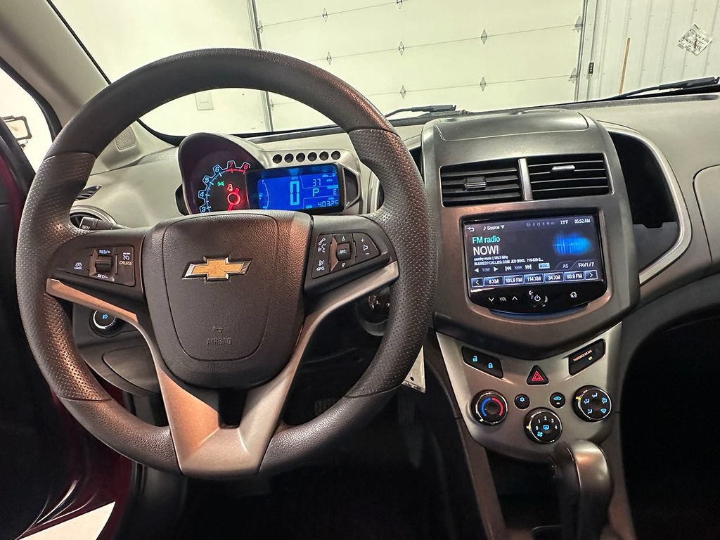 Used 2014 Chevrolet Sonic LT w/ LT Promotional Package FWD image 33