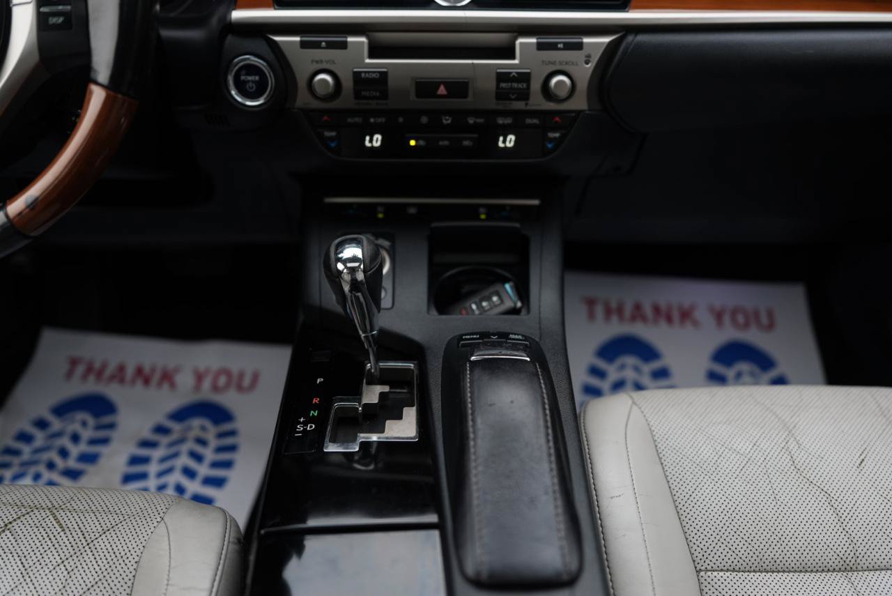 Used 2013 Lexus ES 300h w/ Luxury Pkg FWD image 21