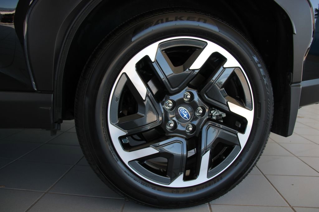 Used 2025 Subaru Forester Limited w/ Popular Package #1 image 30