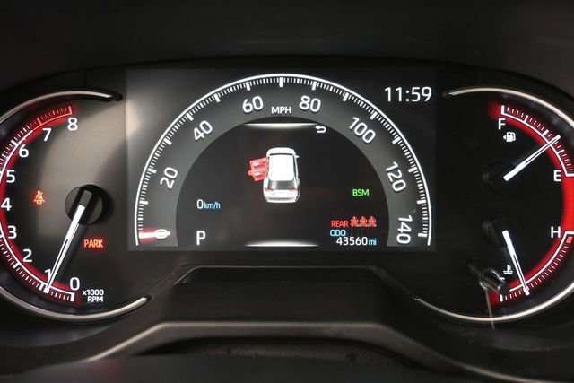Used 2023 Toyota RAV4 LE AWD/4WD image 21