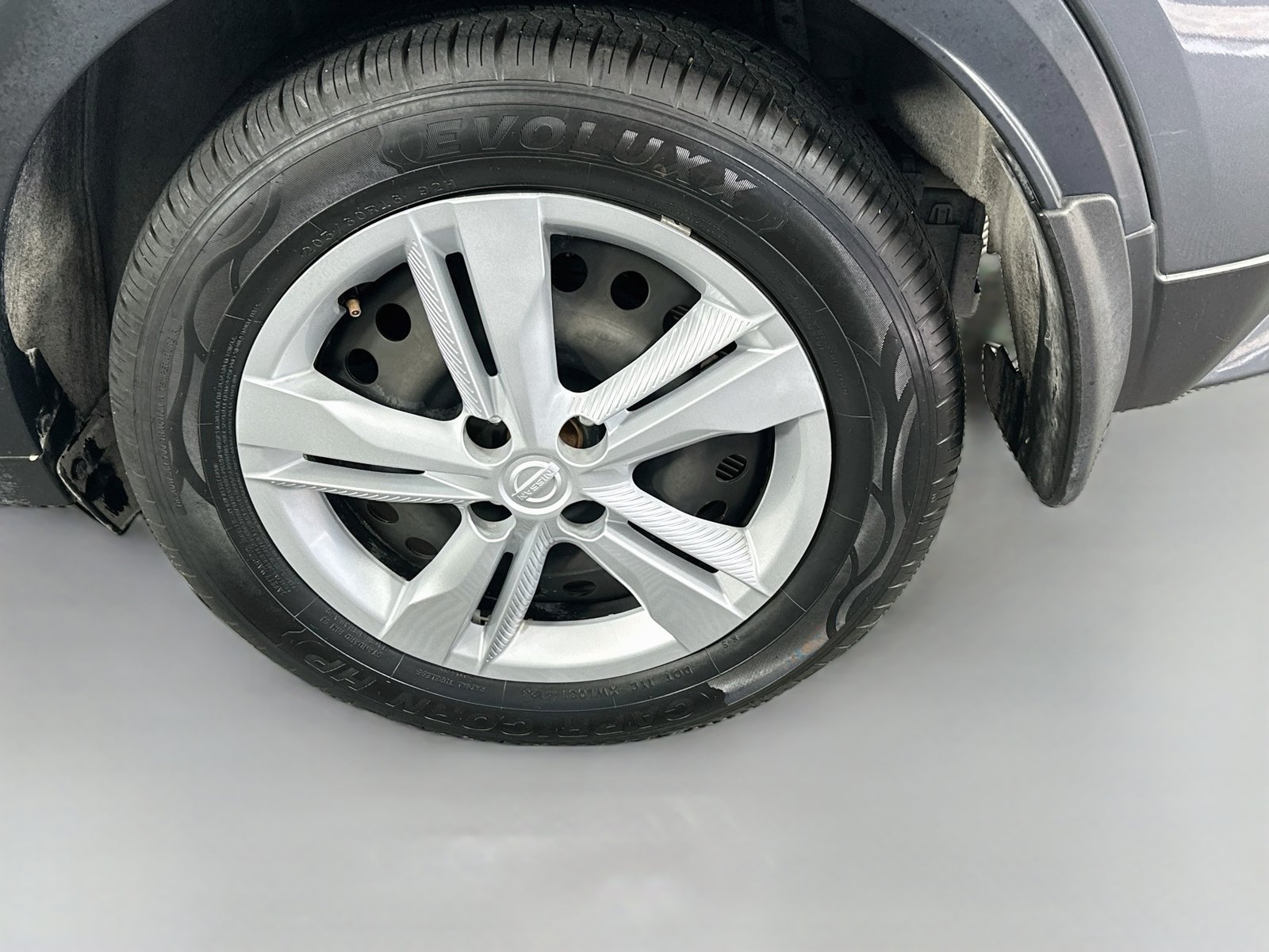 Certified 2022 Nissan Kicks S FWD image 29