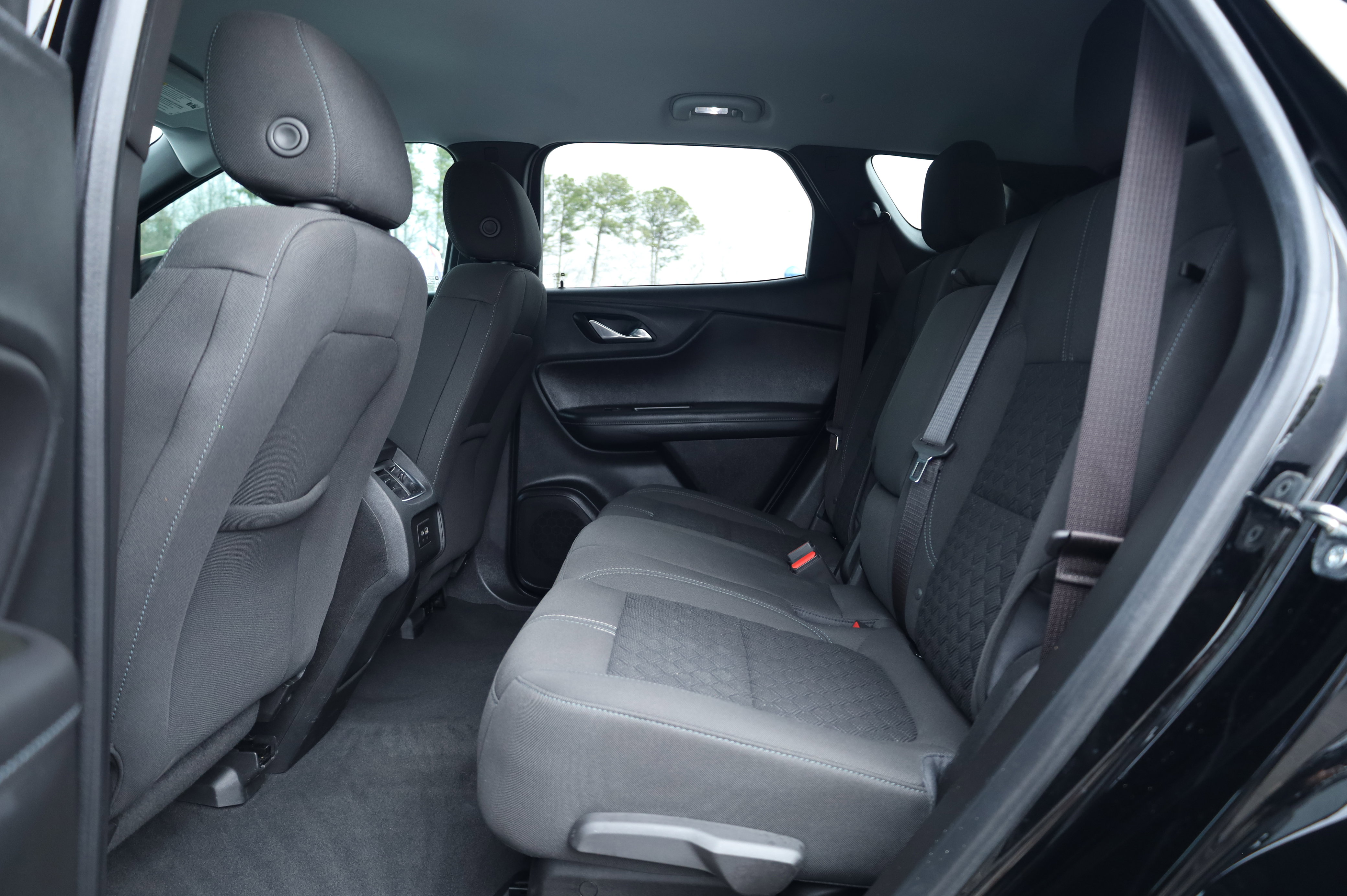 Used 2022 Chevrolet Blazer LT image 13