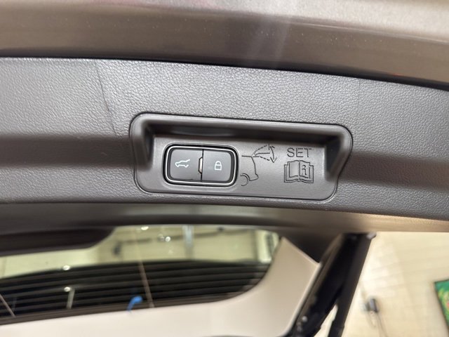 New 2026 Ford Explorer Active w/ Active Comfort Package image 13