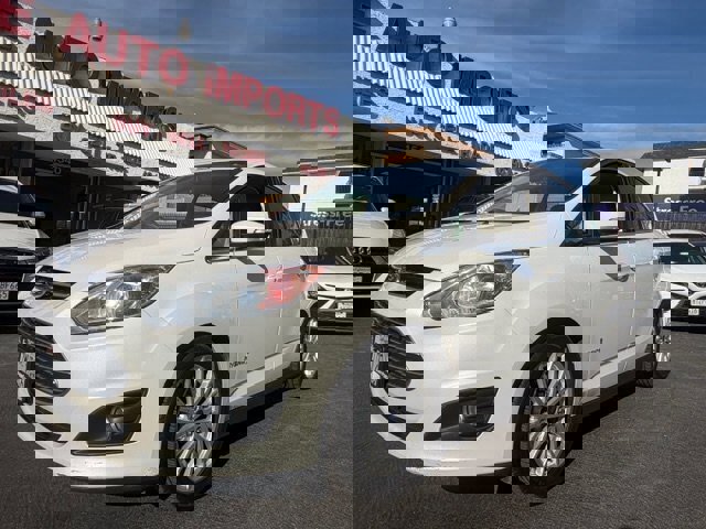 Used 2015 Ford C-MAX SEL w/ Equipment Group 302A image 2