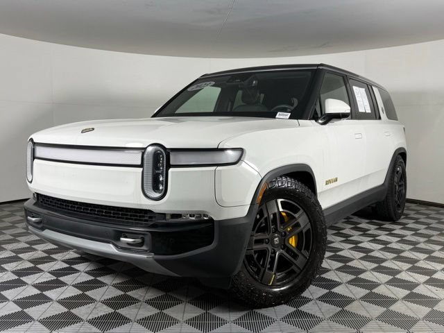 Used 2023 Rivian R1S Adventure AWD/4WD image 1