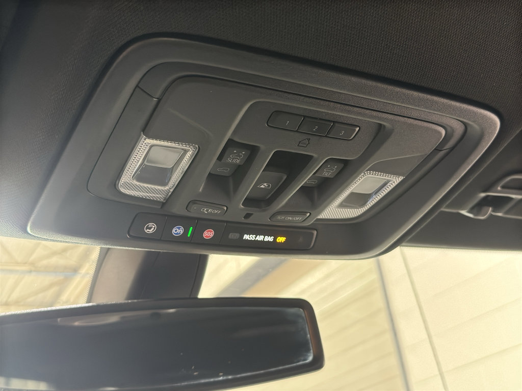 Certified 2021 GMC Sierra 1500 AT4 w/ AT4 Preferred Package image 40